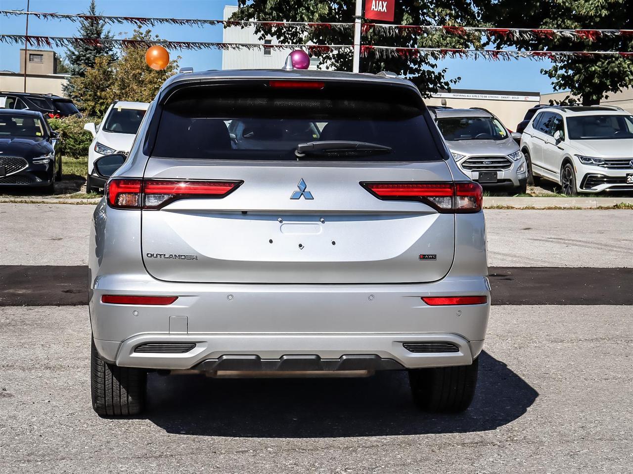 2024 Mitsubishi Outlander GT S-AWC Photo