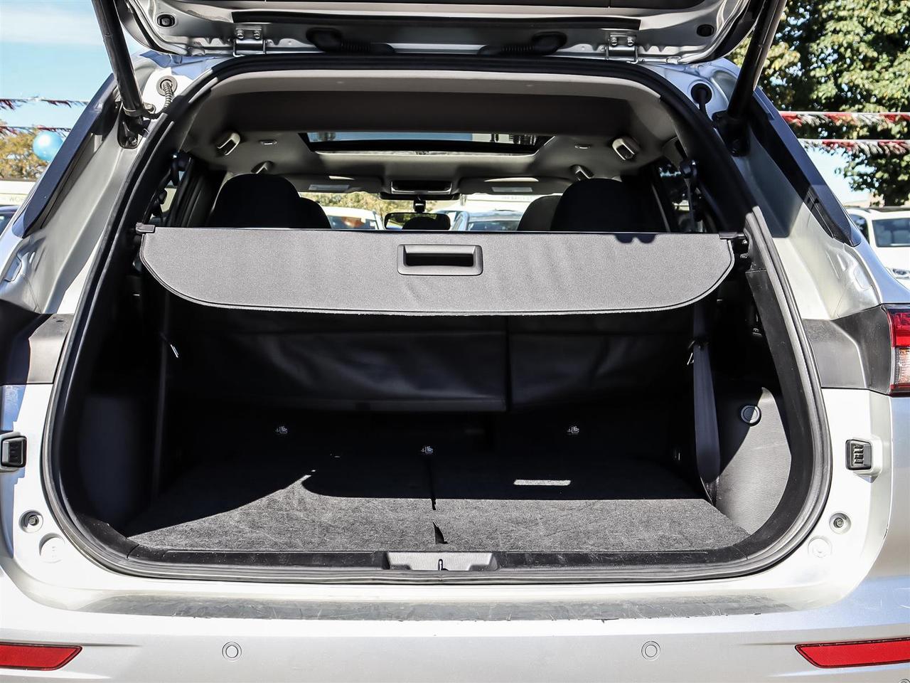 2024 Mitsubishi Outlander SE S-AWC Photo
