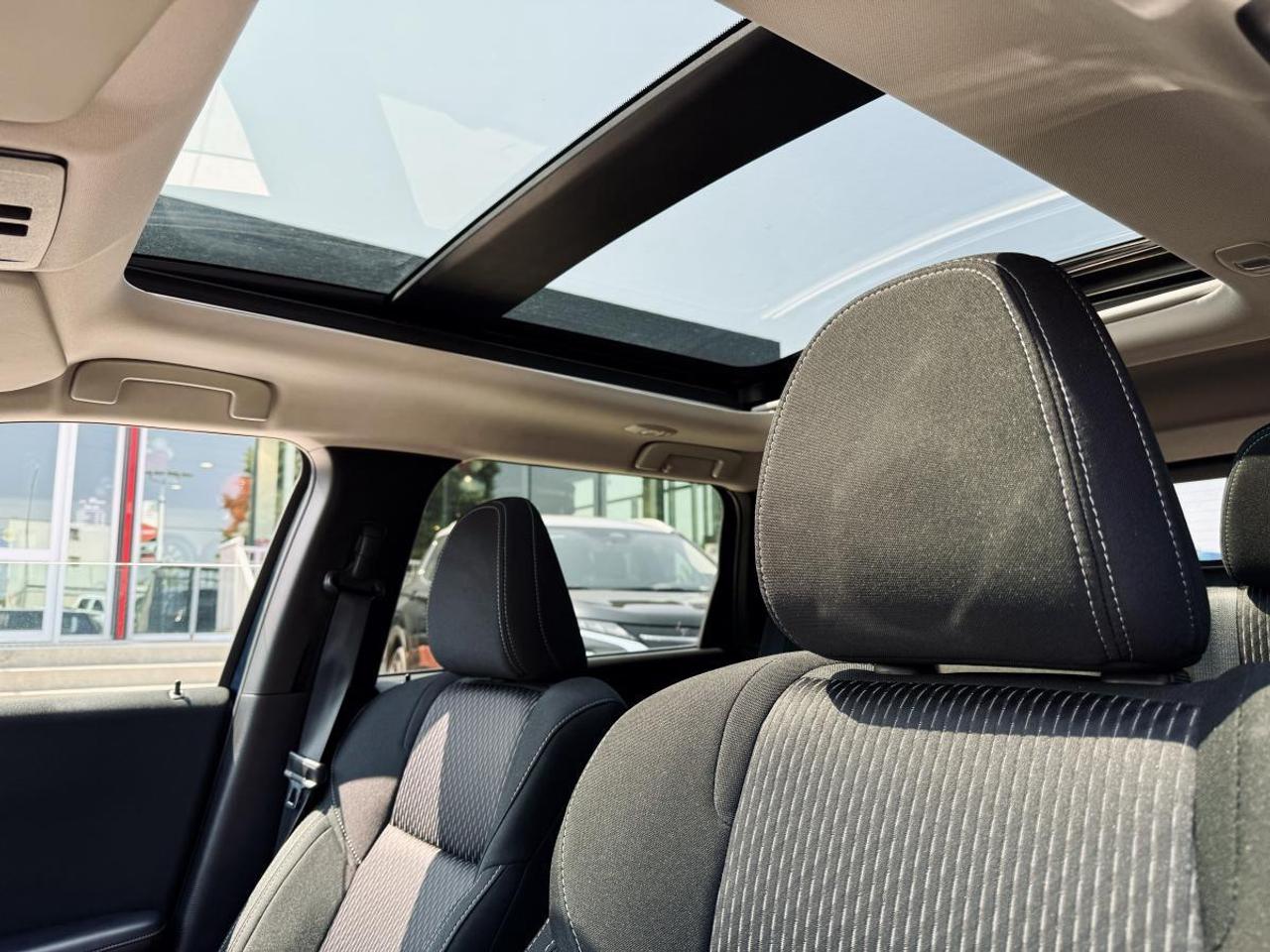 2024 Mitsubishi Outlander SE S-AWC Photo