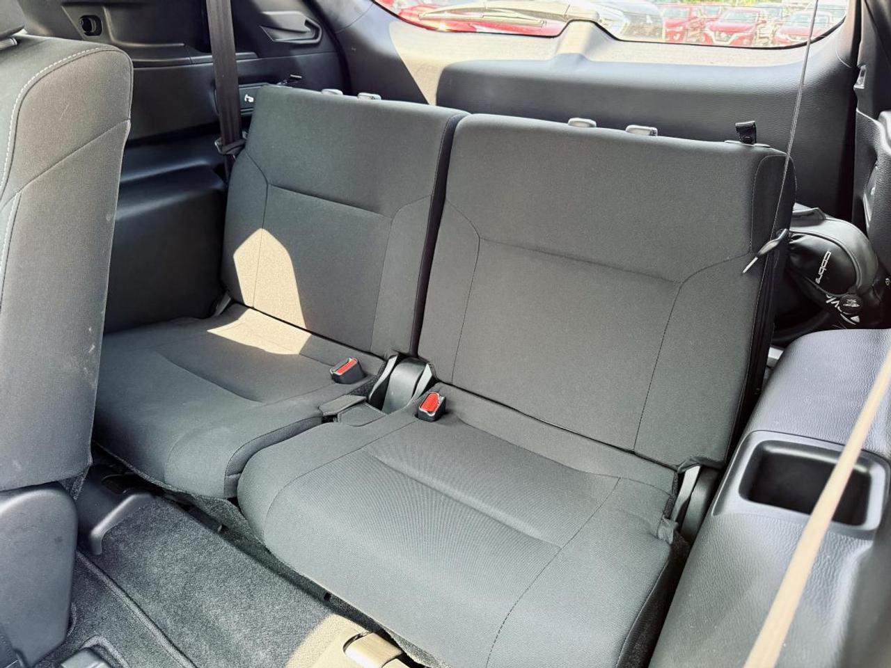 2024 Mitsubishi Outlander SE S-AWC Photo