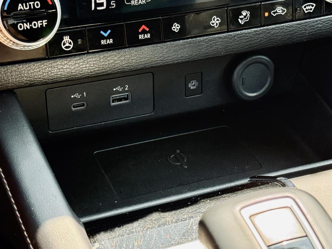 2024 Mitsubishi Outlander SE S-AWC Photo