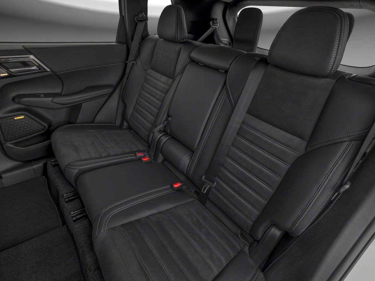 2026 Mitsubishi Outlander SEL S-AWC Photo