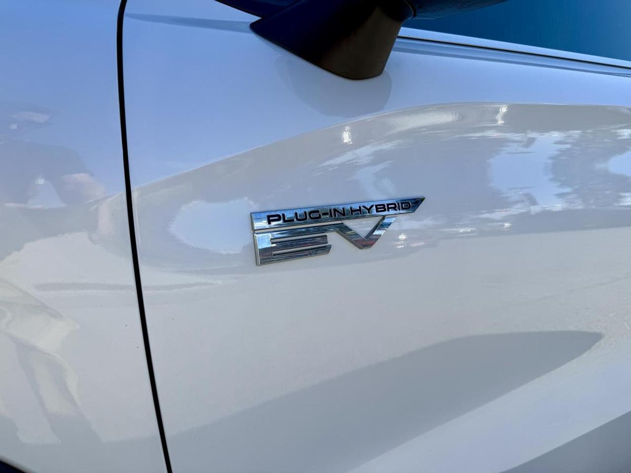 2024 Mitsubishi Outlander Phev GT S-AWC Photo
