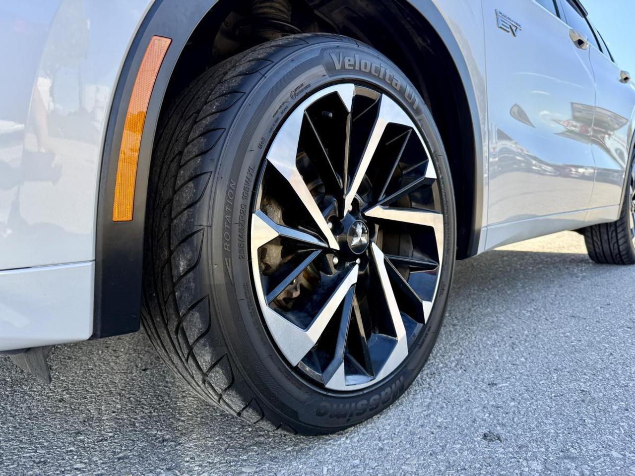 2024 Mitsubishi Outlander Phev GT S-AWC Photo
