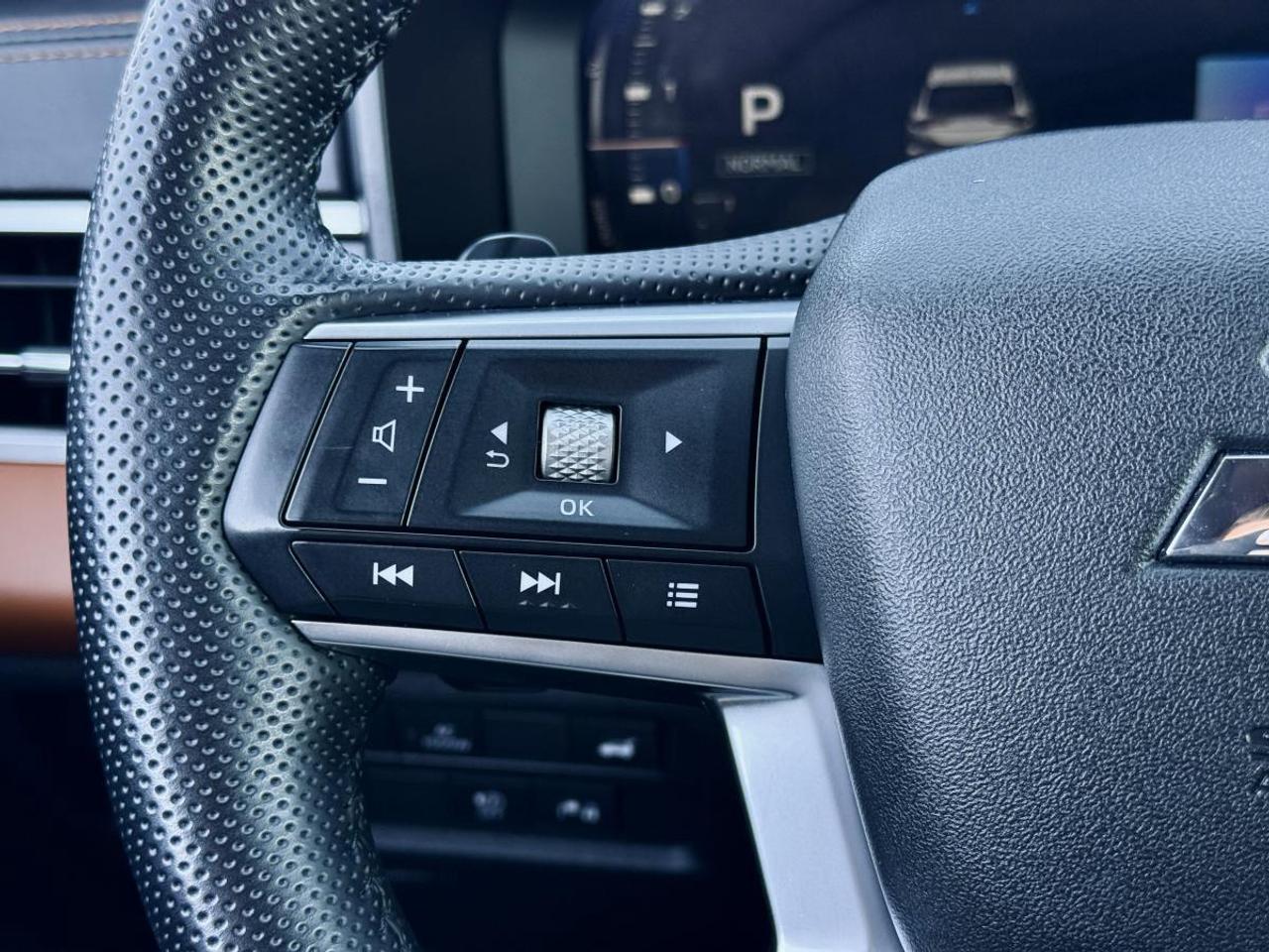 2024 Mitsubishi Outlander Phev GT S-AWC Photo