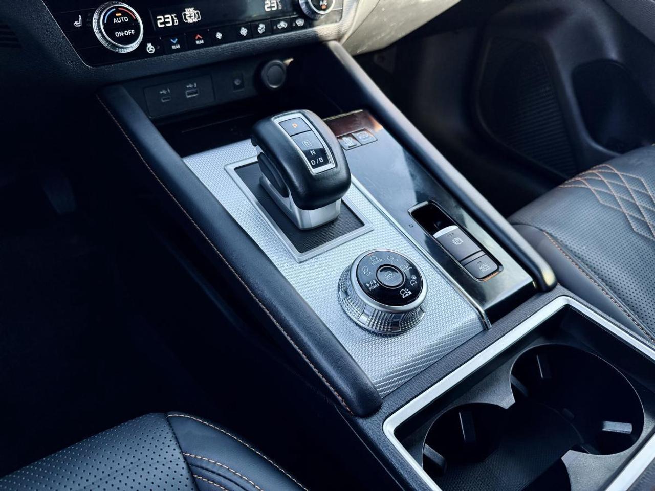 2024 Mitsubishi Outlander Phev GT S-AWC Photo
