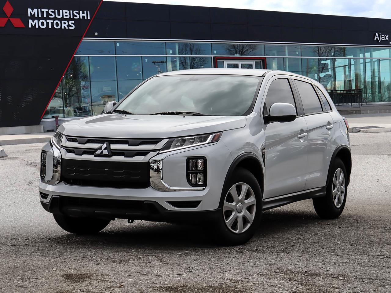 2025 Mitsubishi RVR ES FWD Photo0