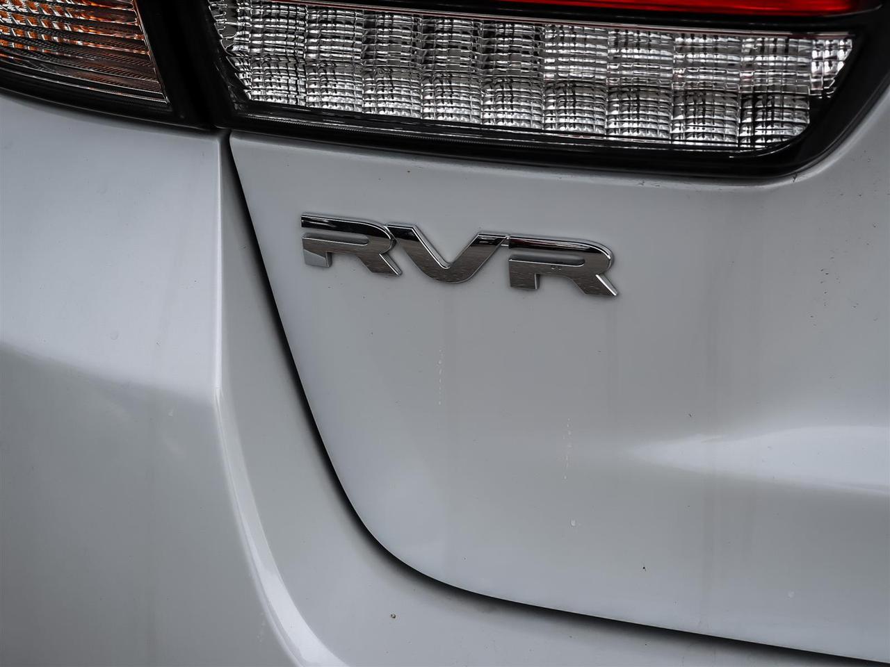 2025 Mitsubishi RVR ES FWD Photo