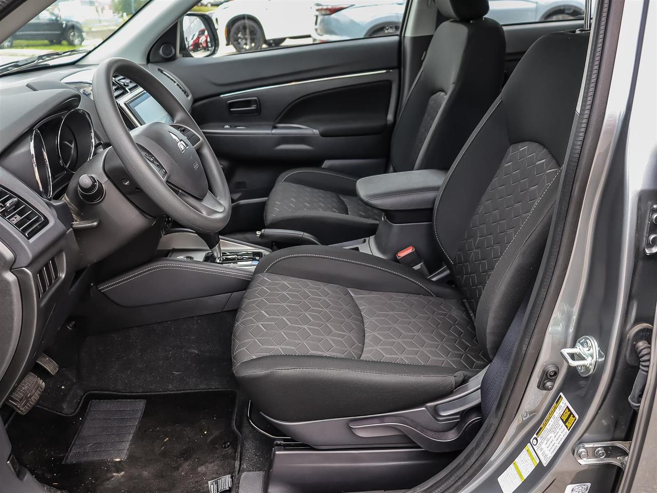2026 Mitsubishi RVR ES AWC Photo
