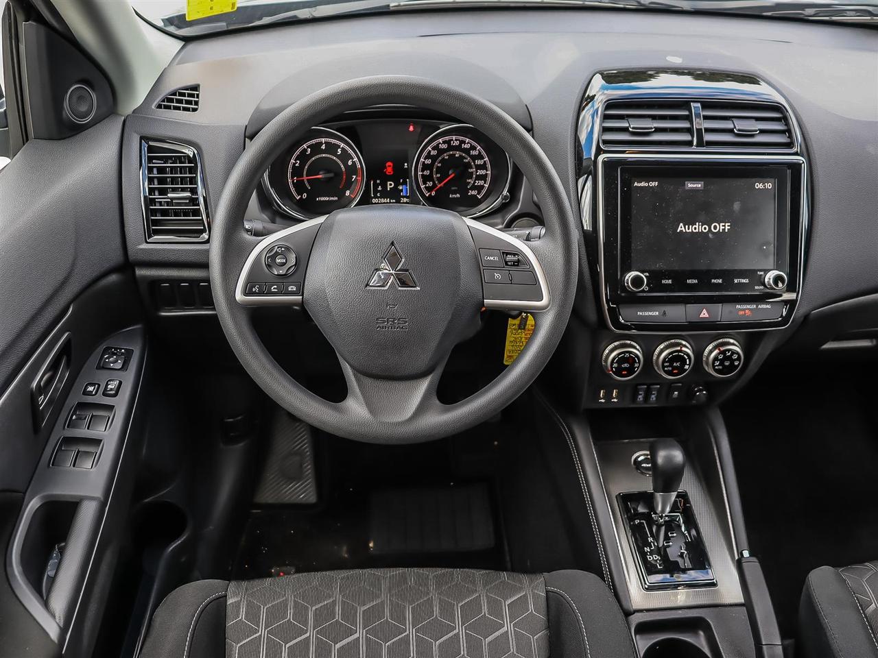 2026 Mitsubishi RVR ES AWC Photo