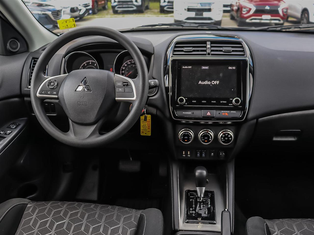2026 Mitsubishi RVR ES AWC Photo