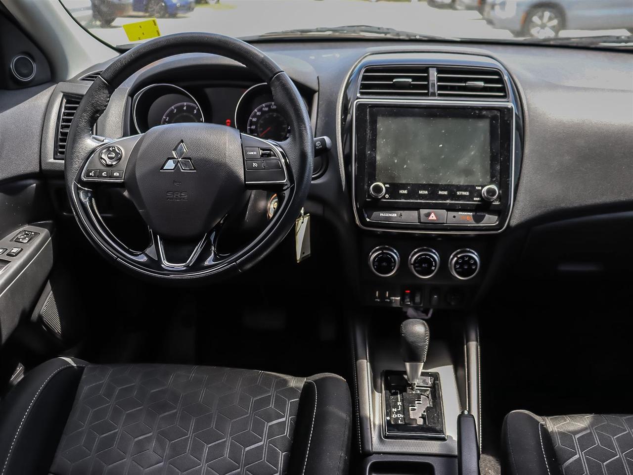 2022 Mitsubishi RVR 2.4L SE AWC - CVT Photo