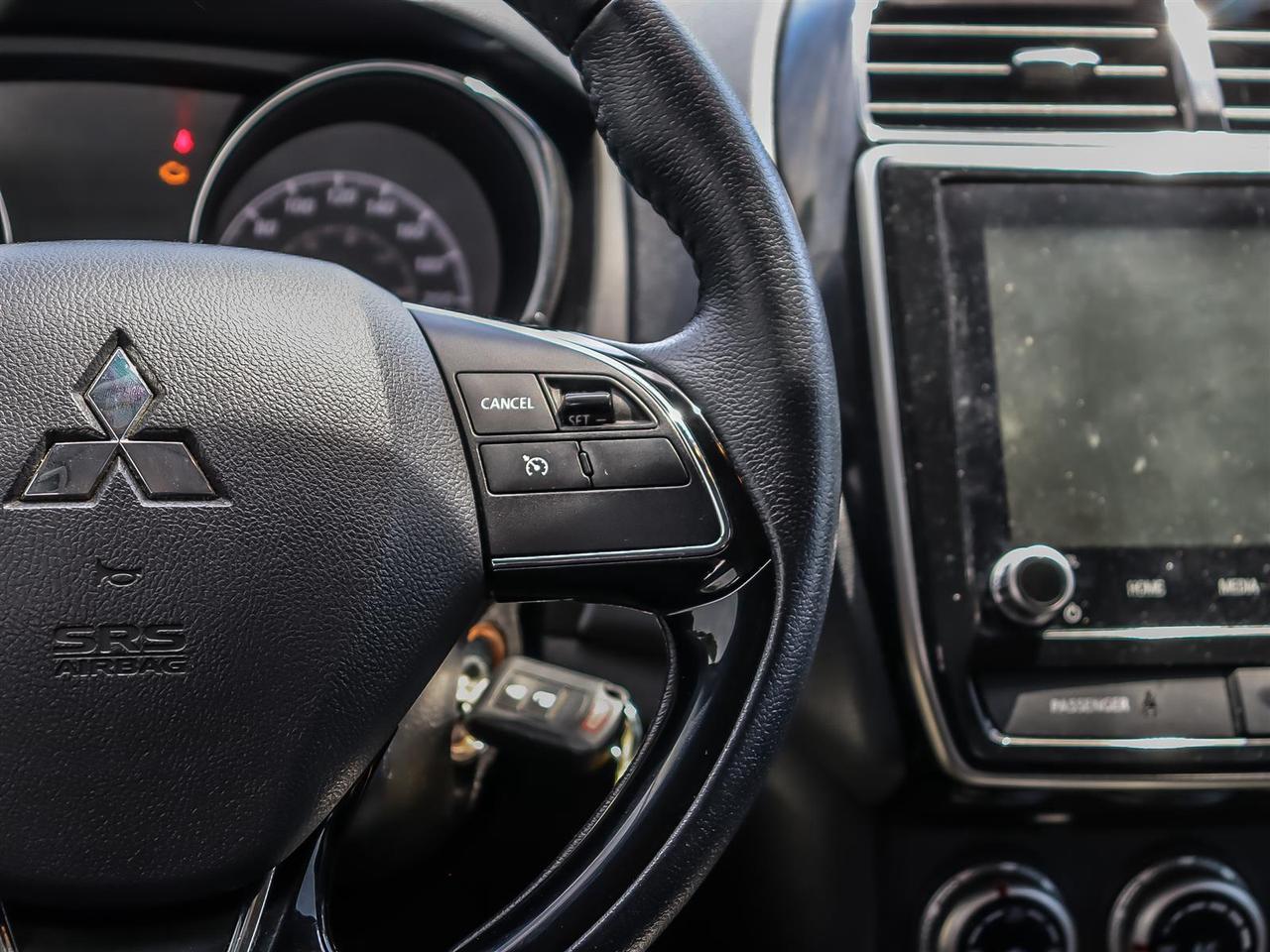 2022 Mitsubishi RVR 2.4L SE AWC - CVT Photo
