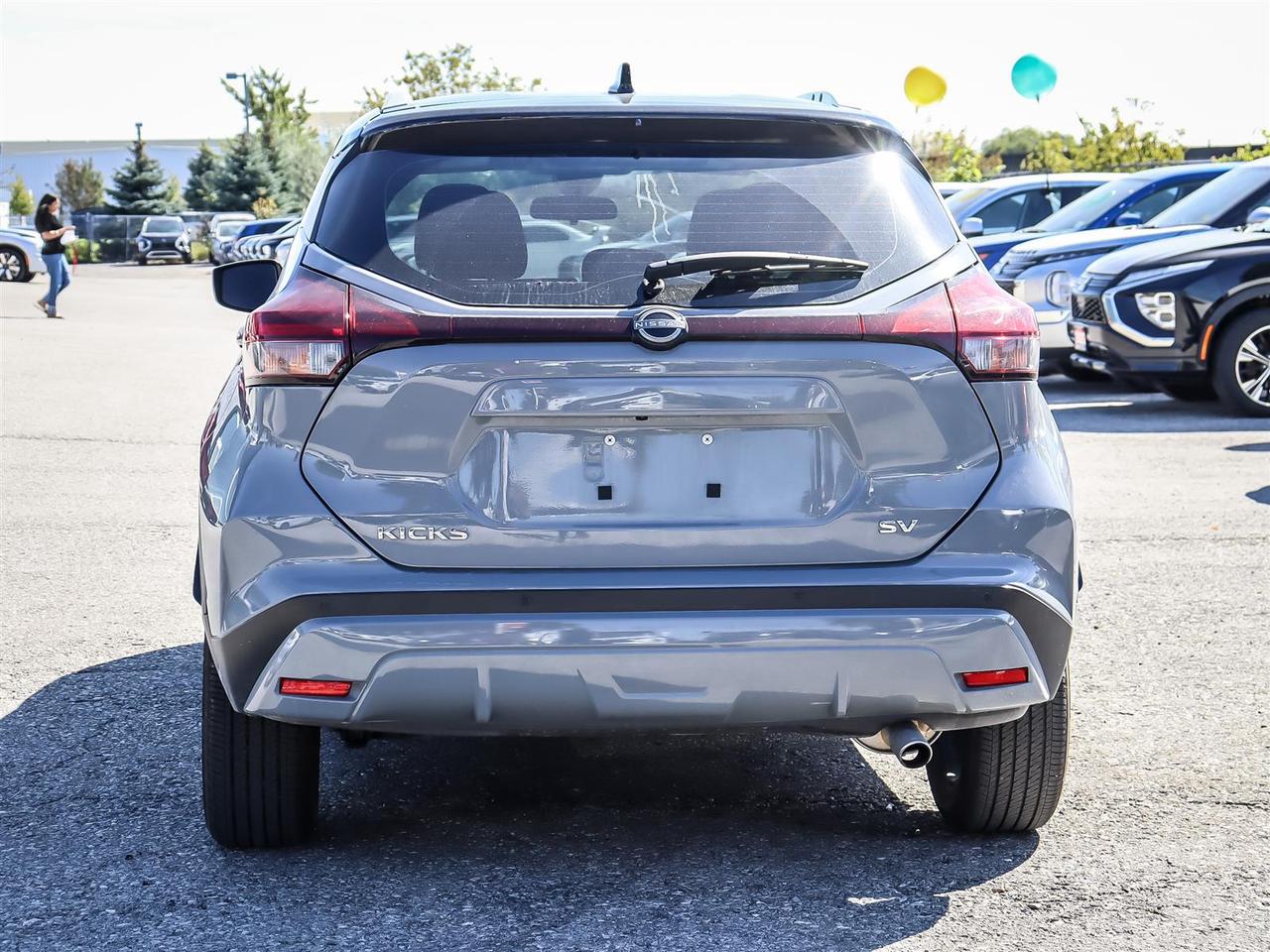 2023 Nissan Kicks SV CVT Photo
