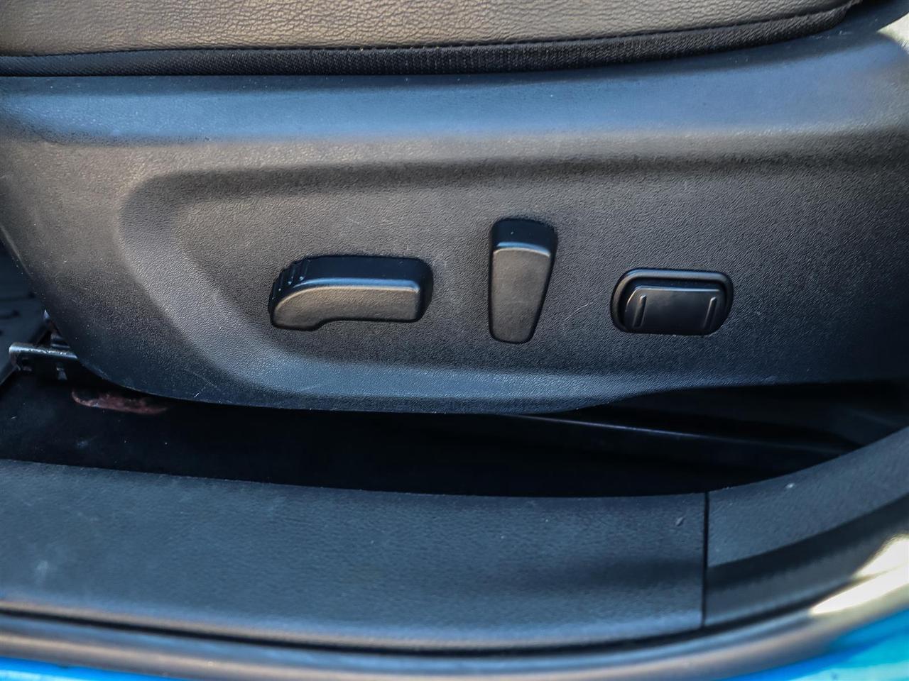 2021 Nissan Sentra SR CVT (2) Photo