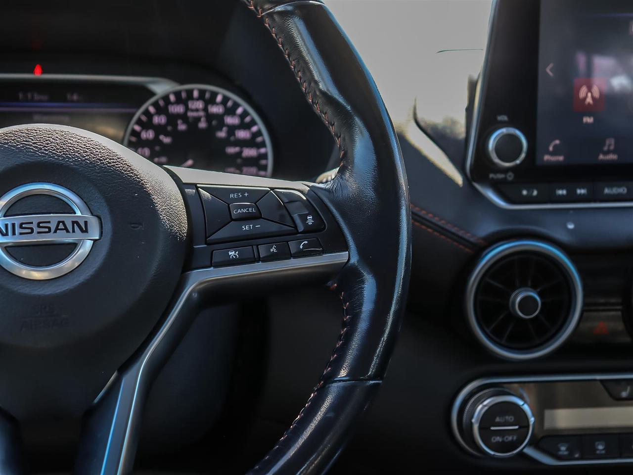 2021 Nissan Sentra SR CVT (2) Photo