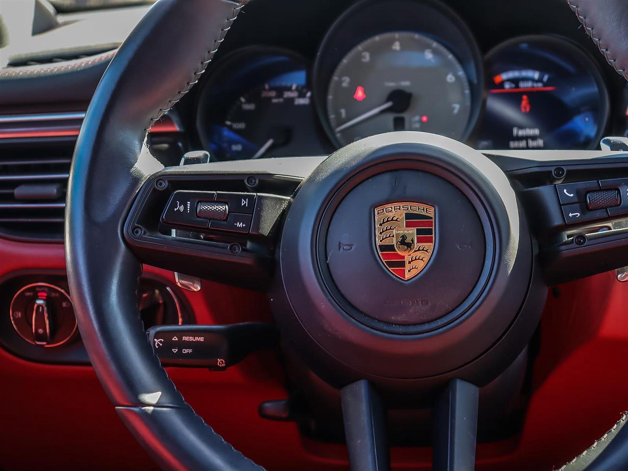 2023 Porsche Macan S Photo