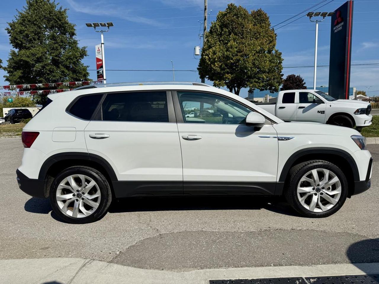 2022 Volkswagen Taos Comfortline 1.5T 8sp at w/ Tip Photo