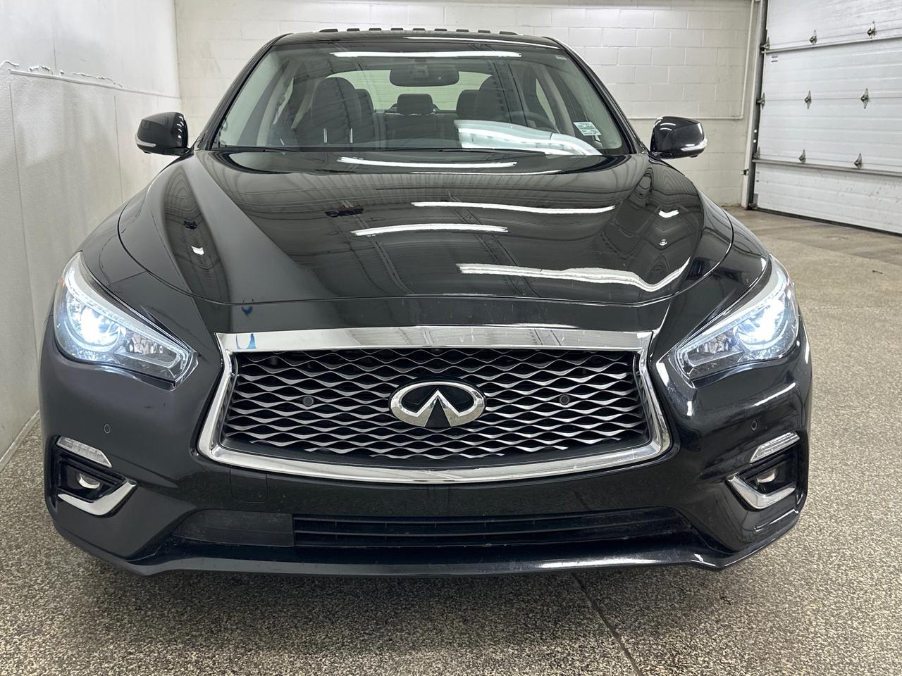 2024 Infiniti Q50 Luxe LUXE/AWD/LEATHER/ROOF/NAVI/28KM/OFF 1 OWNER LEASE! Photo5