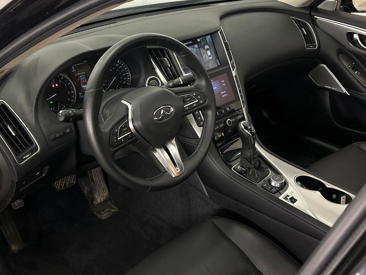 2024 Infiniti Q50 Luxe LUXE/AWD/LEATHER/ROOF/NAVI/28KM/OFF 1 OWNER LEASE! Photo