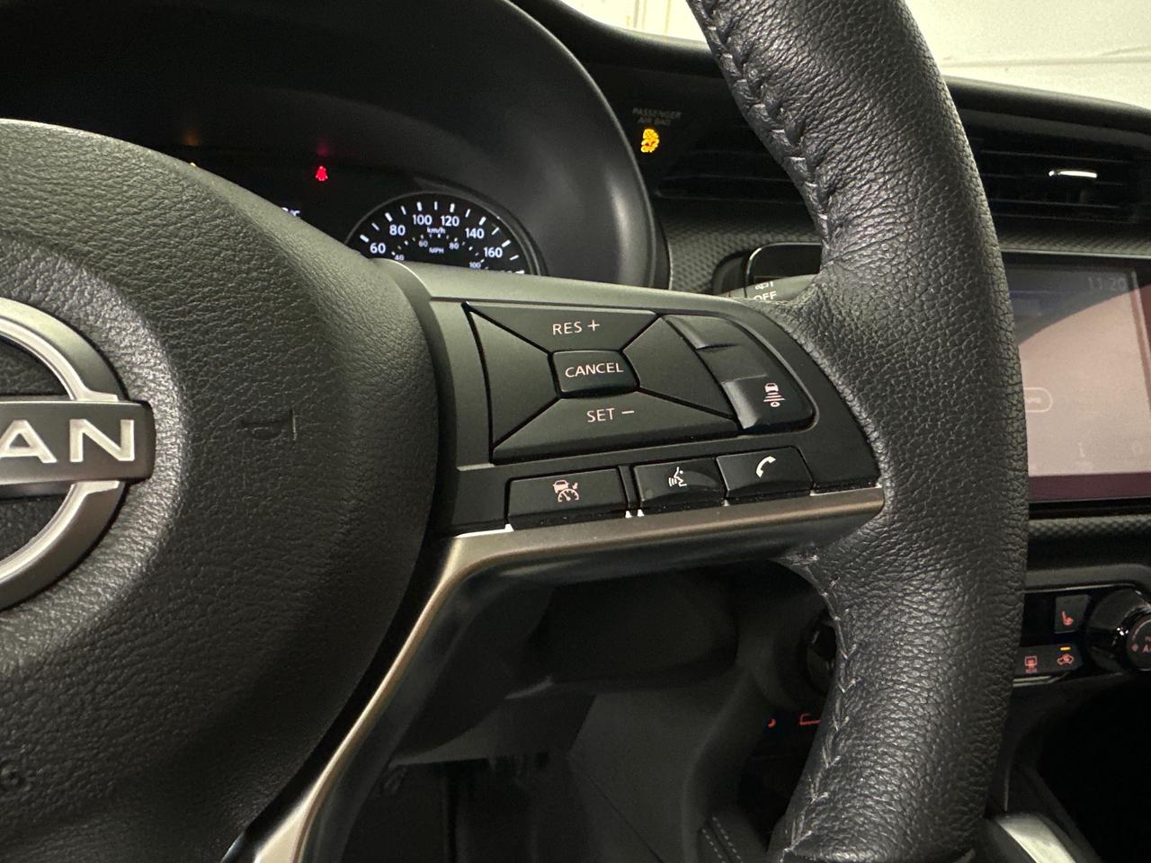 2024 Nissan Kicks SV/AUTO/AC/POWER GROUP/ALLOYS/16KM! Photo
