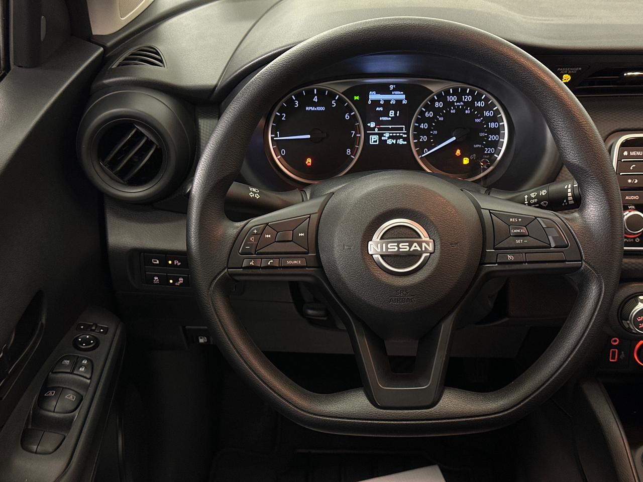 2024 Nissan Kicks S/16KM/AUTO/AC/POWER GROUP/OFF NISSAN LEASE! Photo