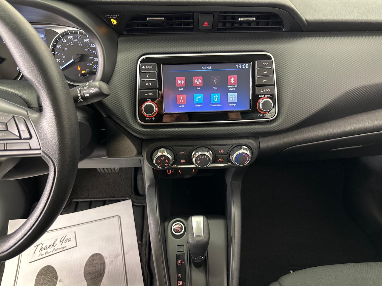 2024 Nissan Kicks S/16KM/AUTO/AC/POWER GROUP/OFF NISSAN LEASE! Photo