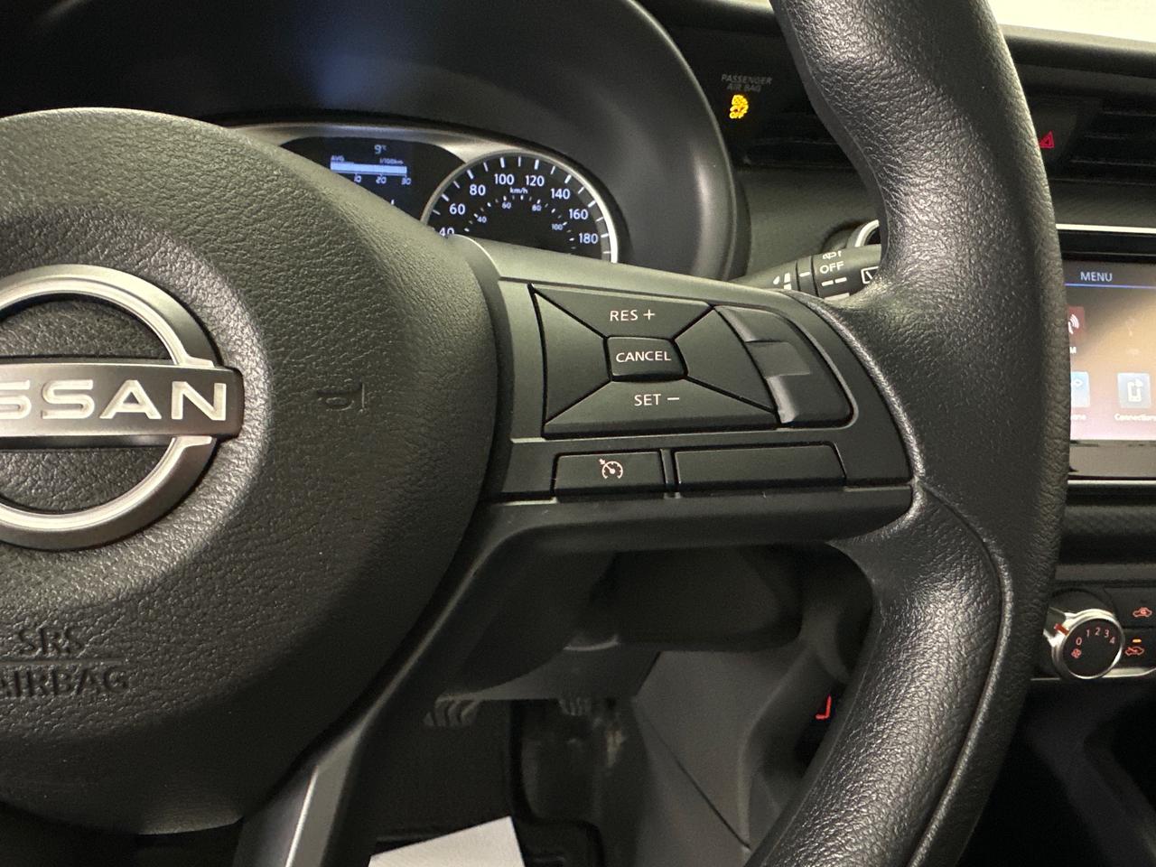 2024 Nissan Kicks S/16KM/AUTO/AC/POWER GROUP/OFF NISSAN LEASE! Photo