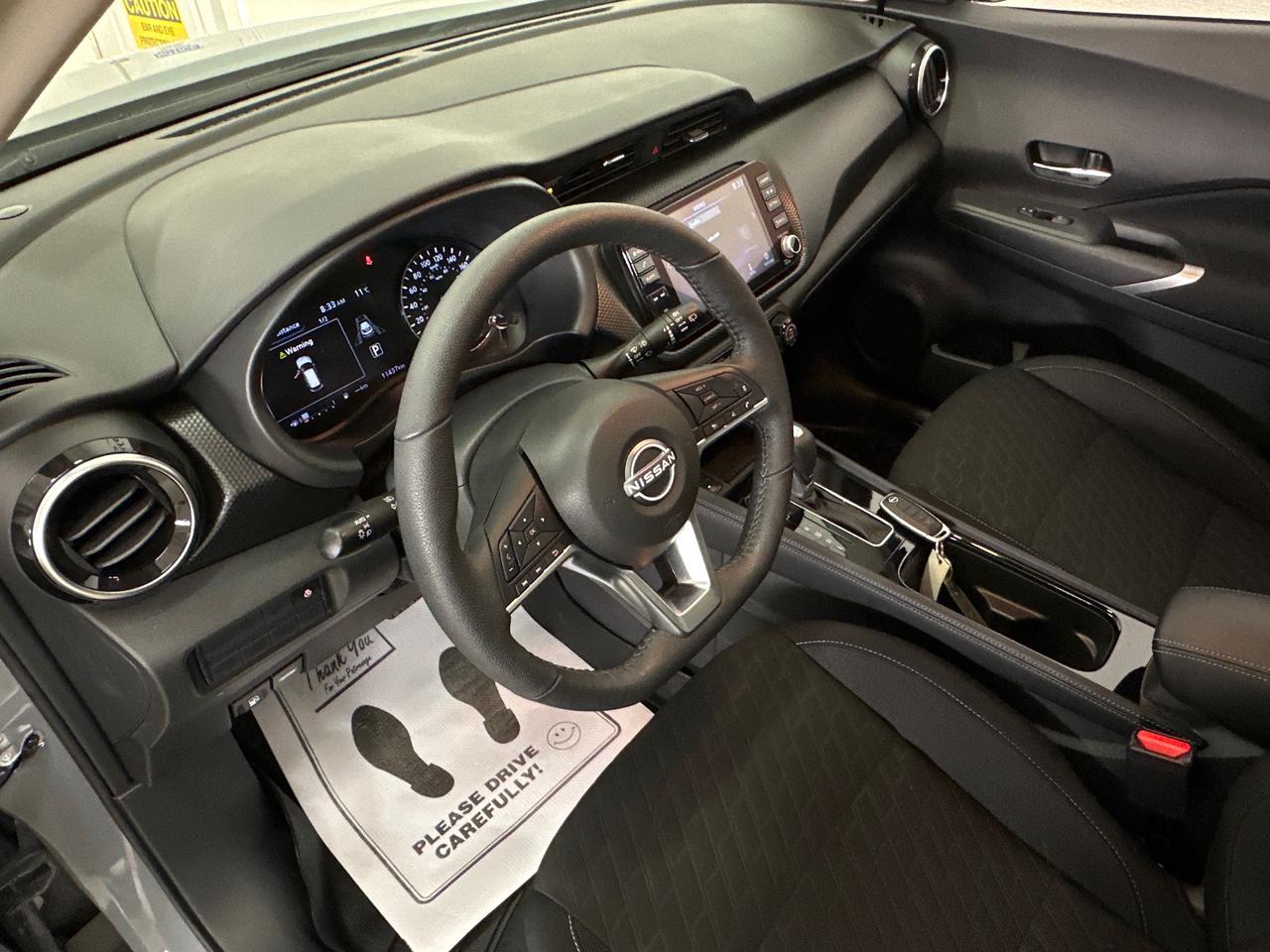 2024 Nissan Kicks SV/11500KM/OFF 1 OWNER NISSAN LEASE! Photo