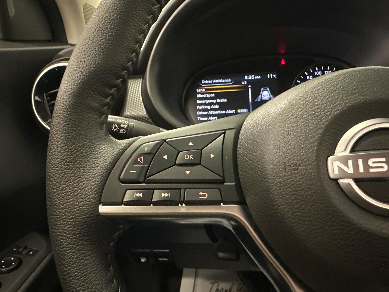 2024 Nissan Kicks SV/11500KM/OFF 1 OWNER NISSAN LEASE! Photo
