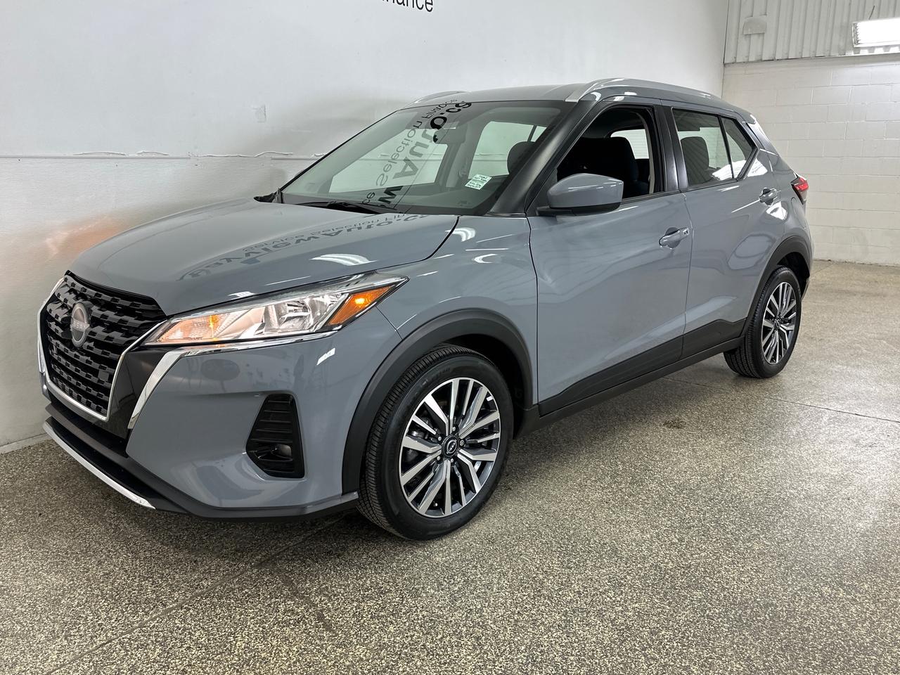 2024 Nissan Kicks SV/24KM/OFF 1 OWNER NISSAN LEASE! Photo2
