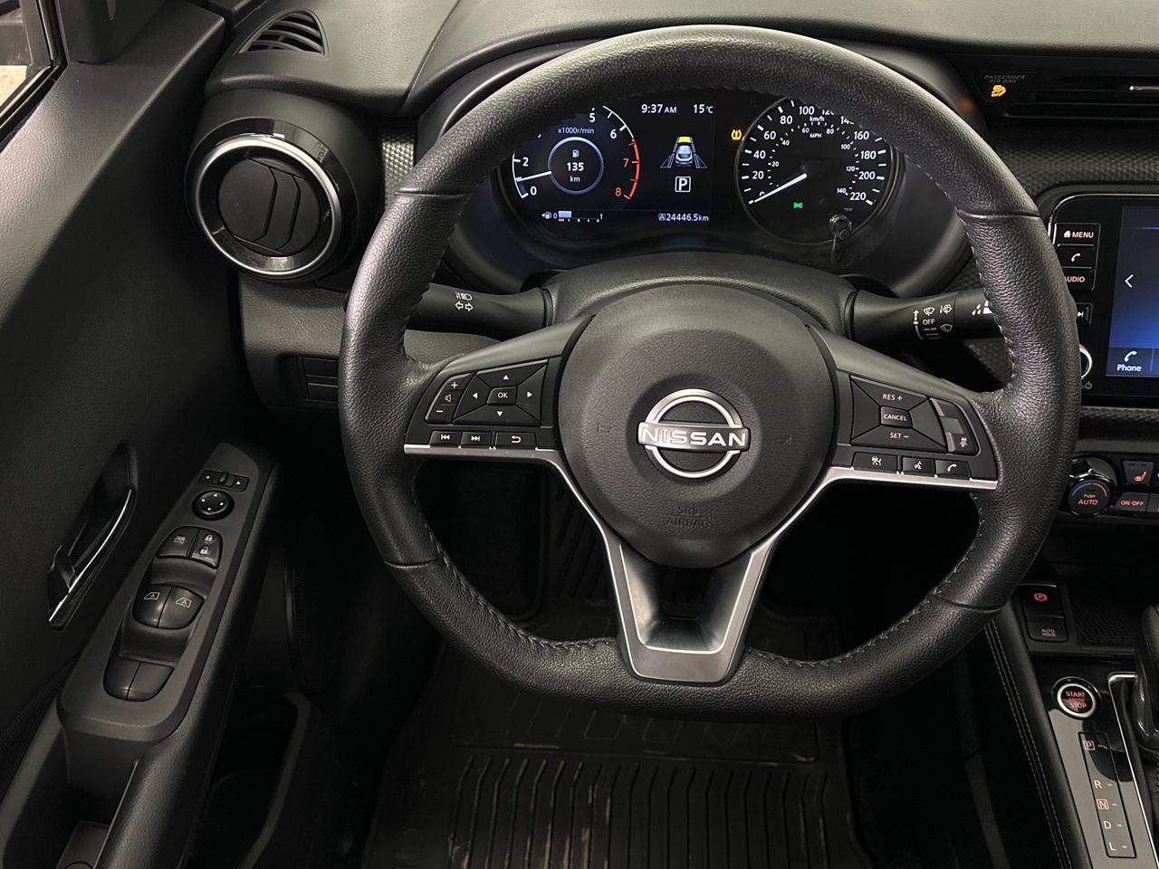 2024 Nissan Kicks SV/24KM/OFF 1 OWNER NISSAN LEASE! Photo