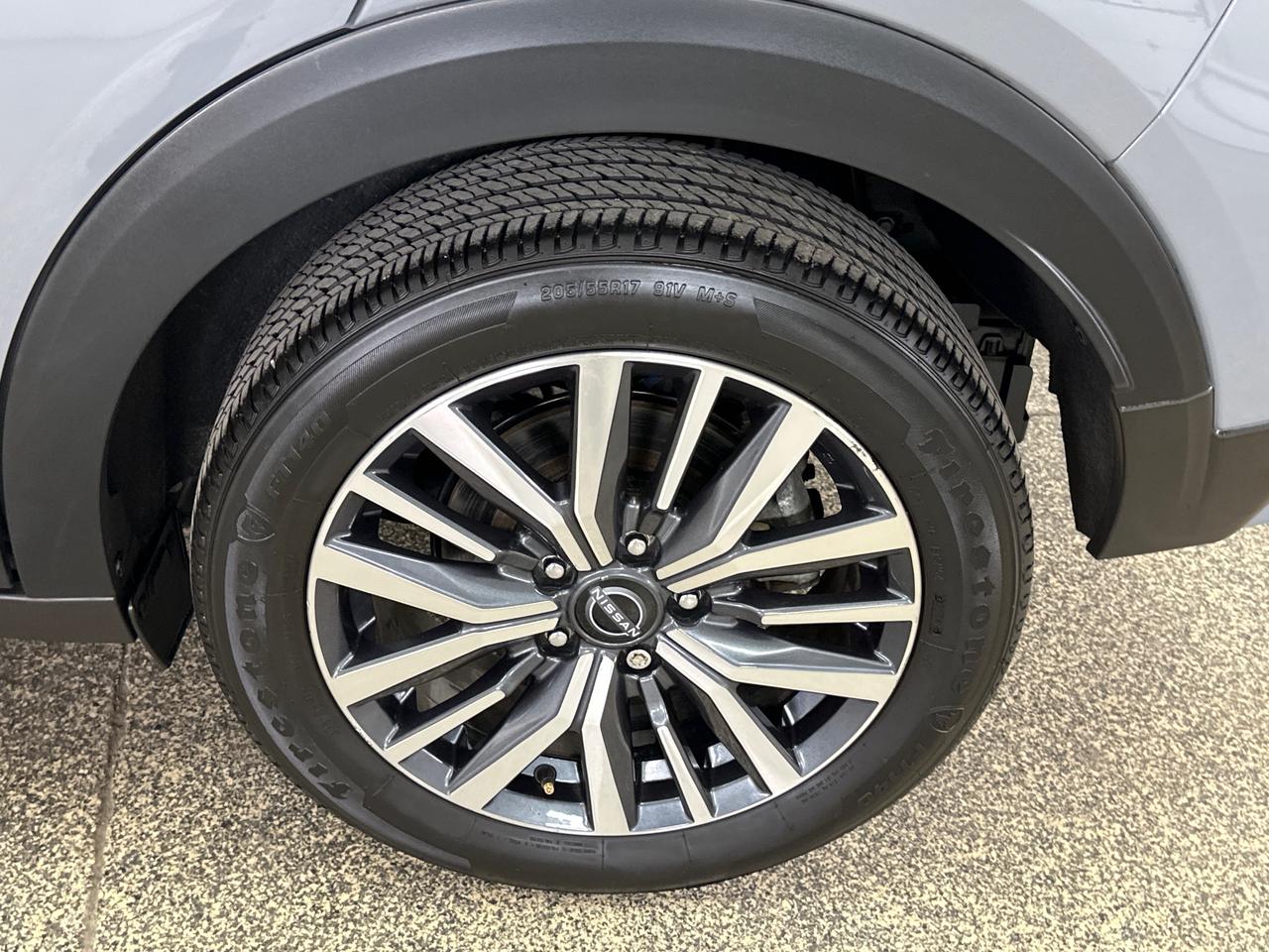 2024 Nissan Kicks SV/24KM/OFF 1 OWNER NISSAN LEASE! Photo