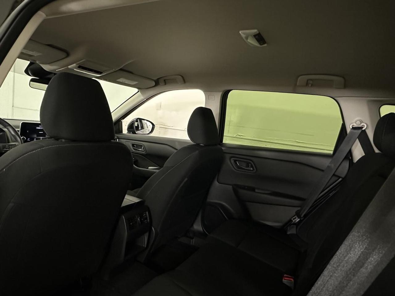2024 Nissan Rogue AWD S - 17KM/OFF 1 OWNER NISSAN LEASE! Photo