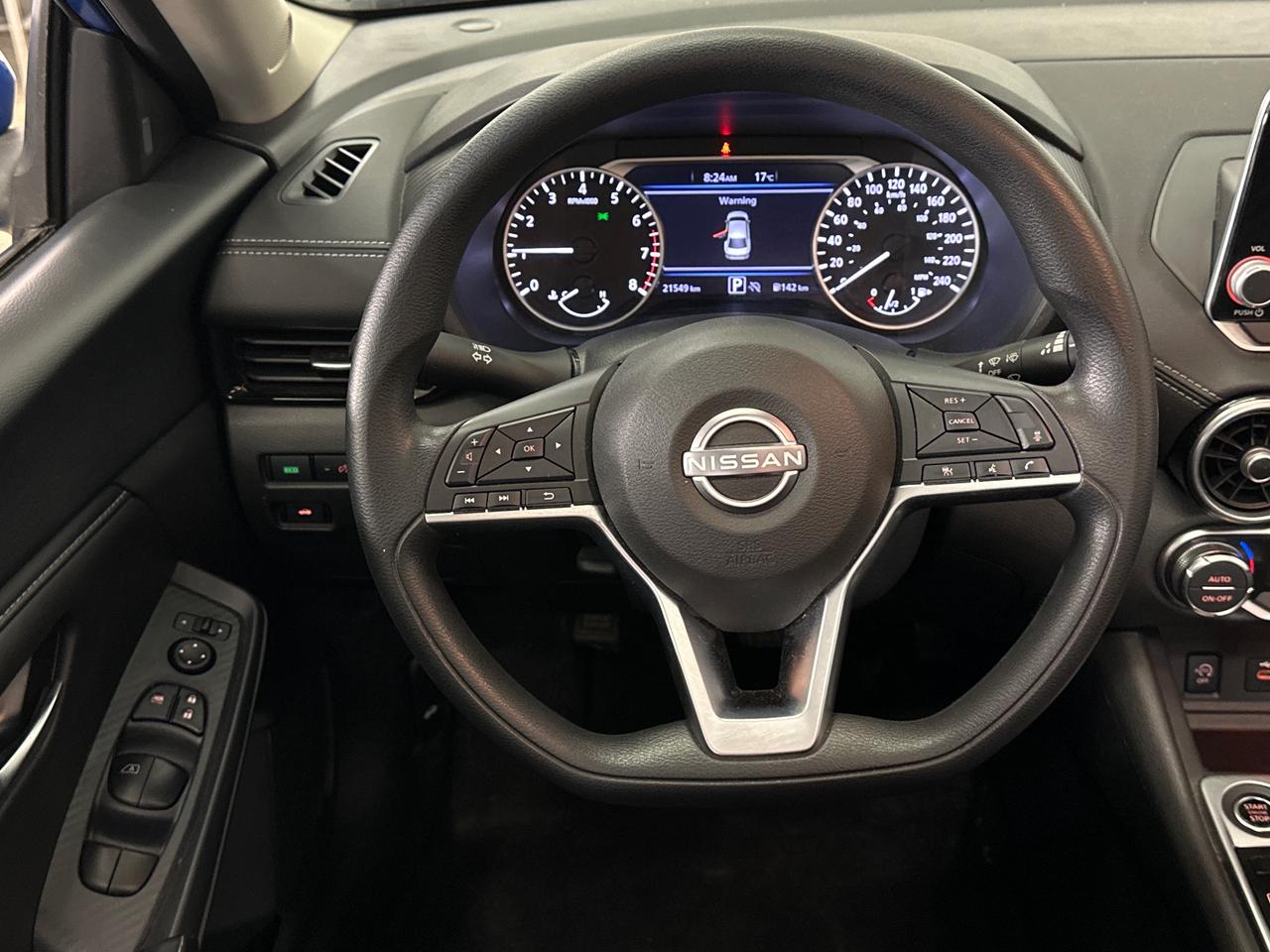 2024 Nissan Sentra SV/SUNROOF/21500KM/AUTO/OFF 1 OWNER NISSAN LEASE! Photo