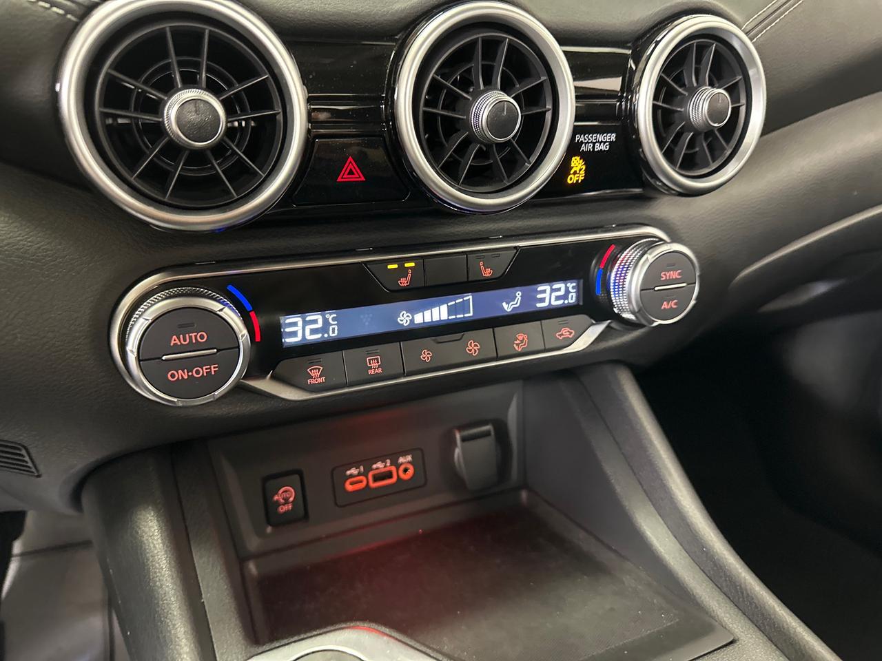 2024 Nissan Sentra SV/4800KM/AUTO/OFF 1 OWNER NISSAN LEASE! Photo