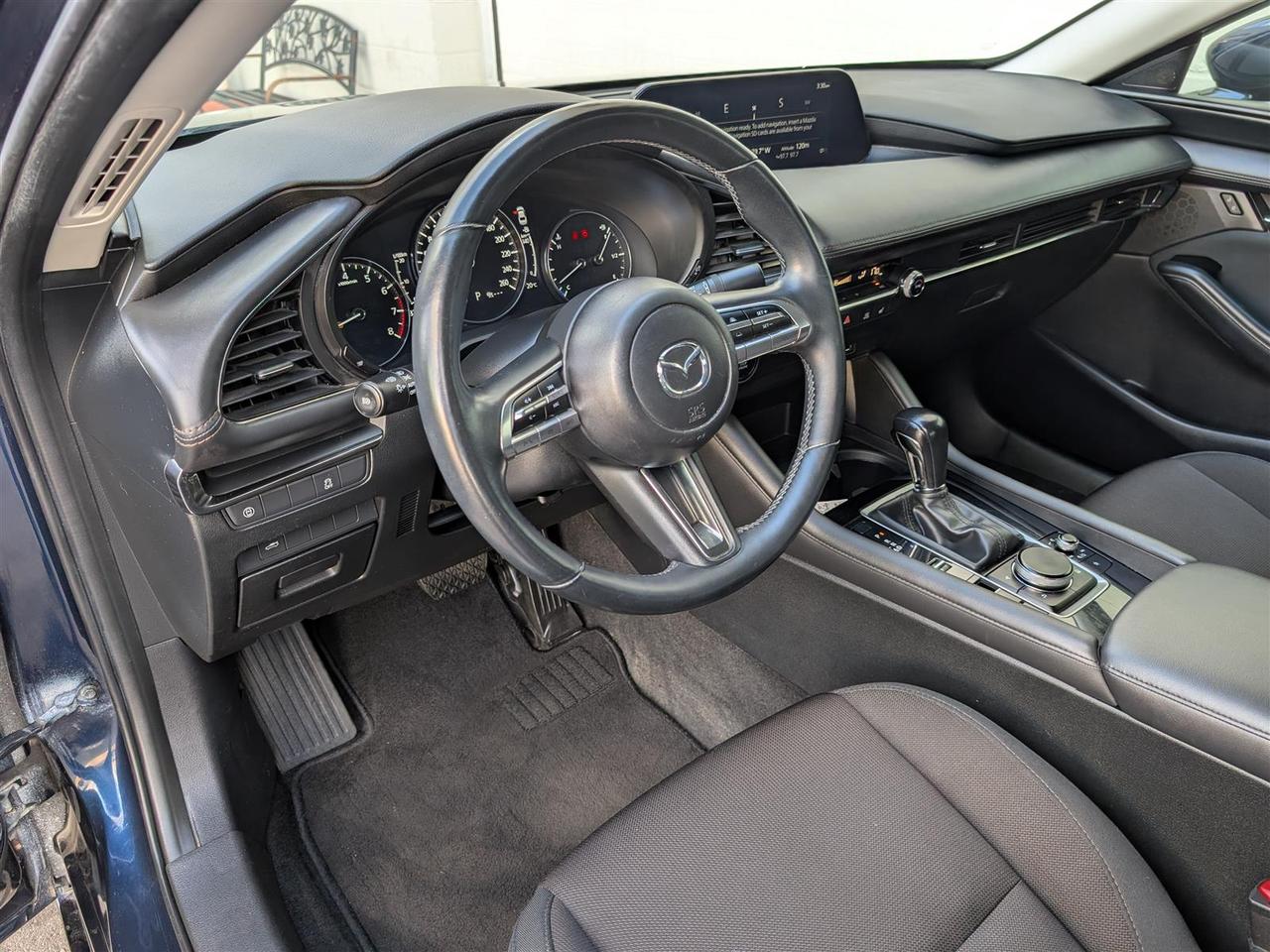 2019 Mazda MAZDA3 GS - HTD SEATS - TECH FEATS Photo