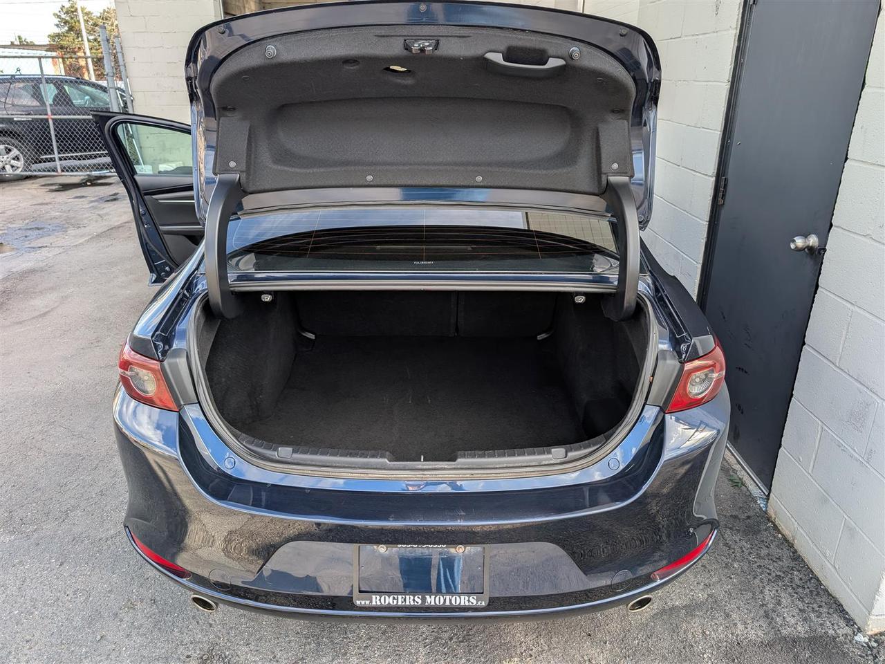 2019 Mazda MAZDA3 GS - HTD SEATS - TECH FEATS Photo