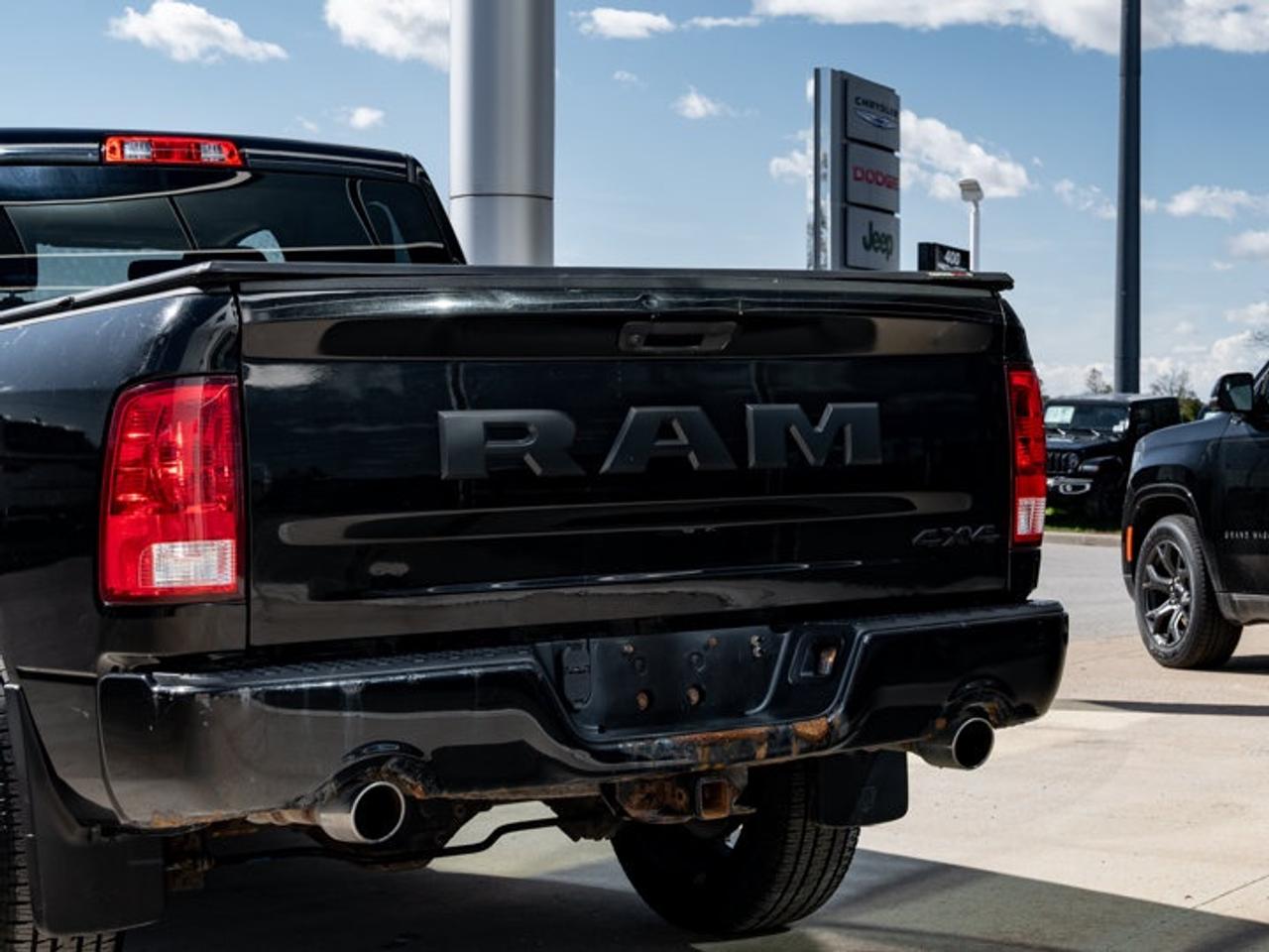 2019 RAM 1500 Classic EXPRESS Photo