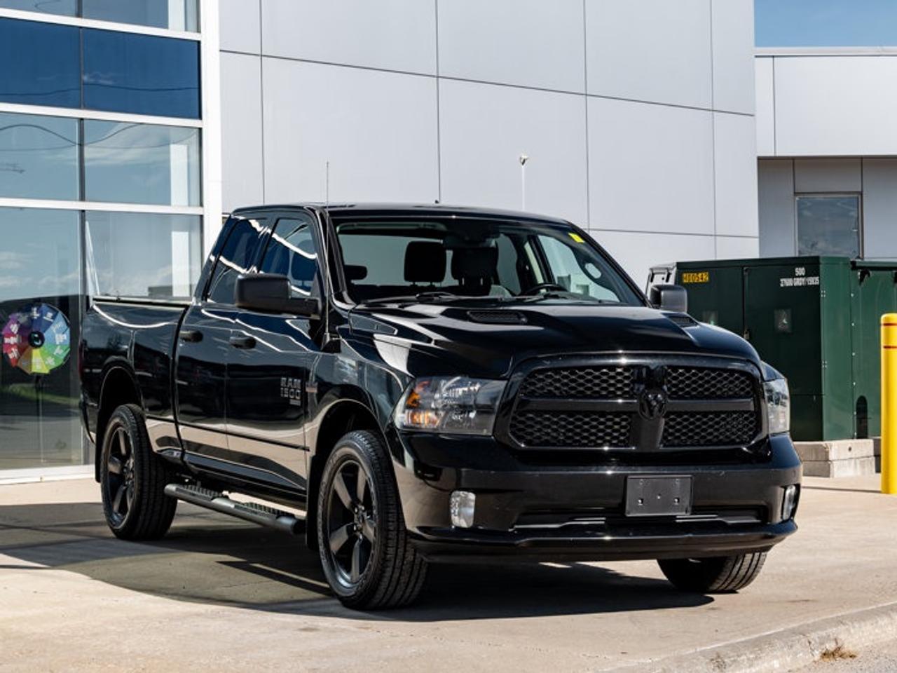 2019 RAM 1500 Classic EXPRESS Photo