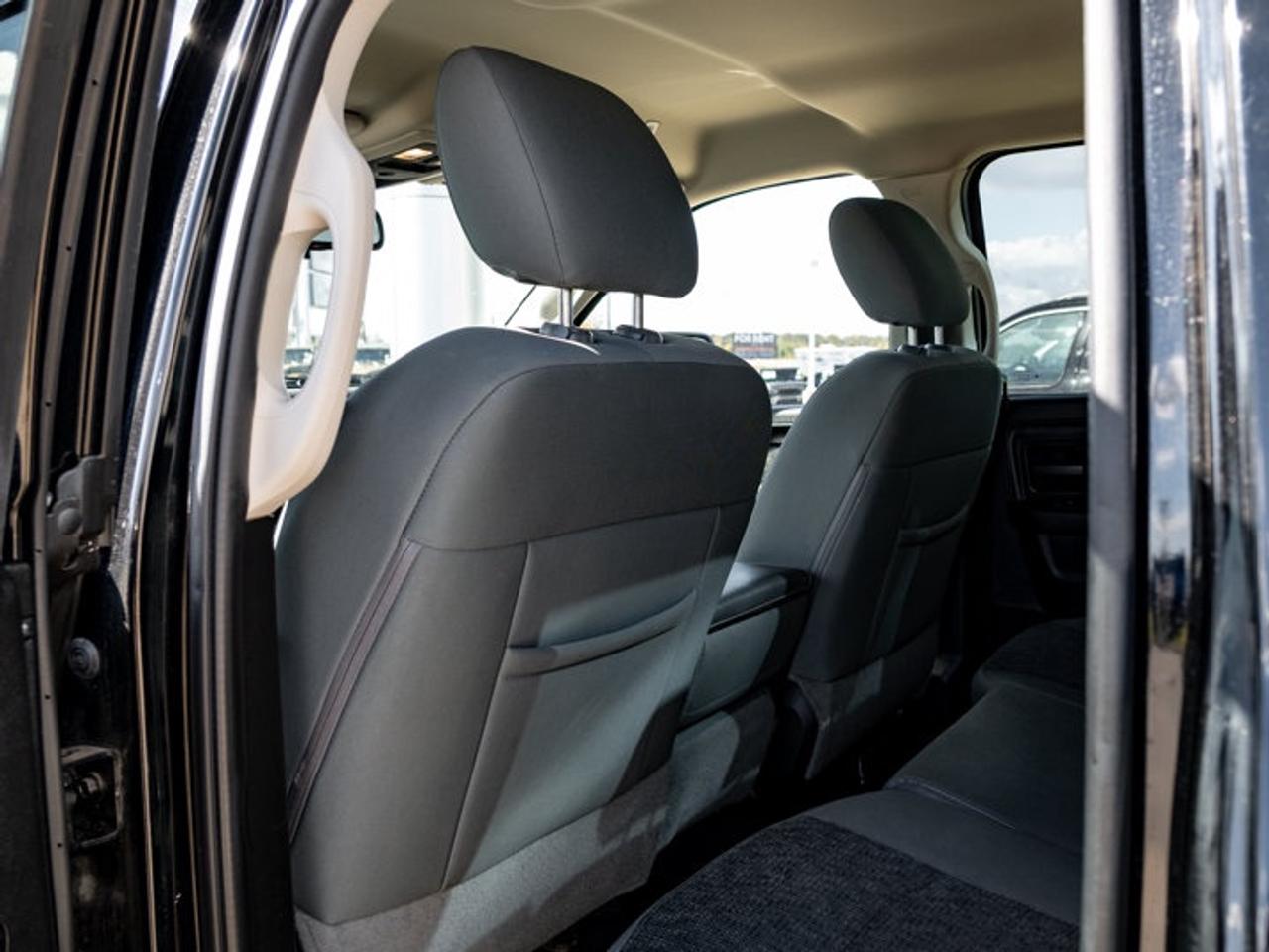 2019 RAM 1500 Classic EXPRESS Photo