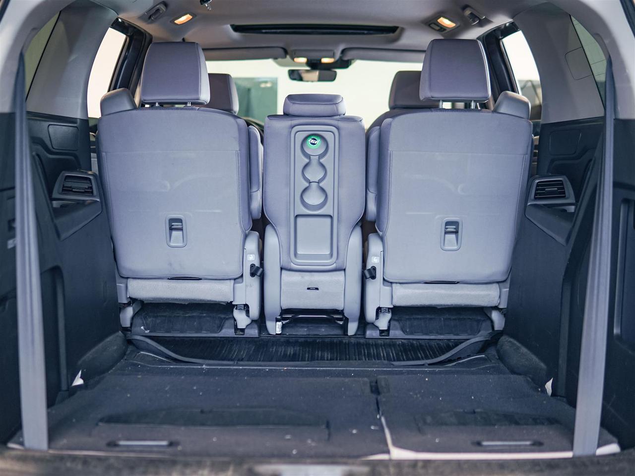 2018 Honda Odyssey EX | 8 PASS | SUNROOF | NO ACCIDENTS Photo