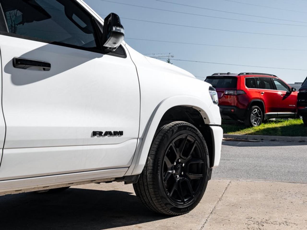 2025 RAM 1500 Laramie Photo