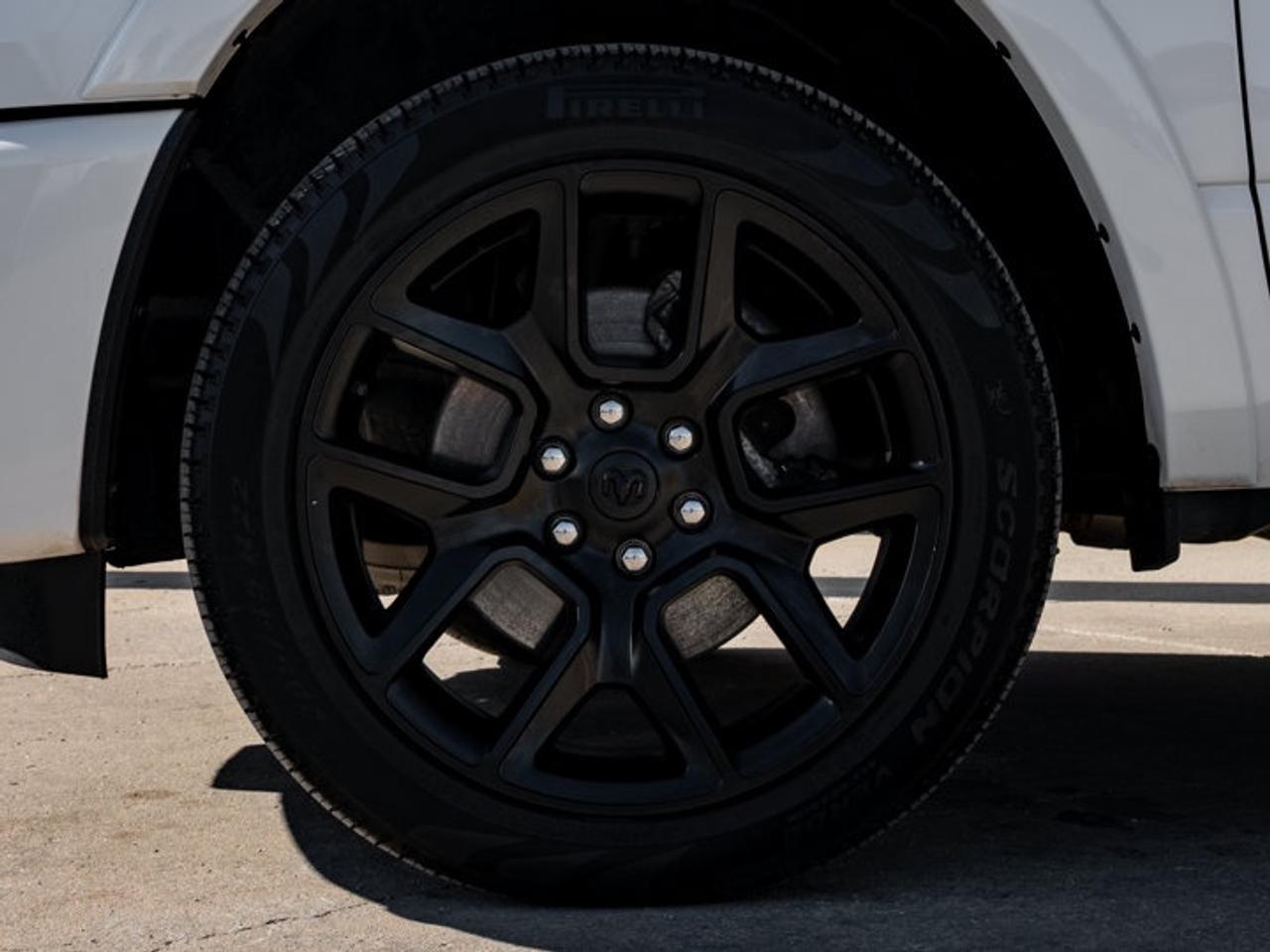 2025 RAM 1500 Laramie Photo