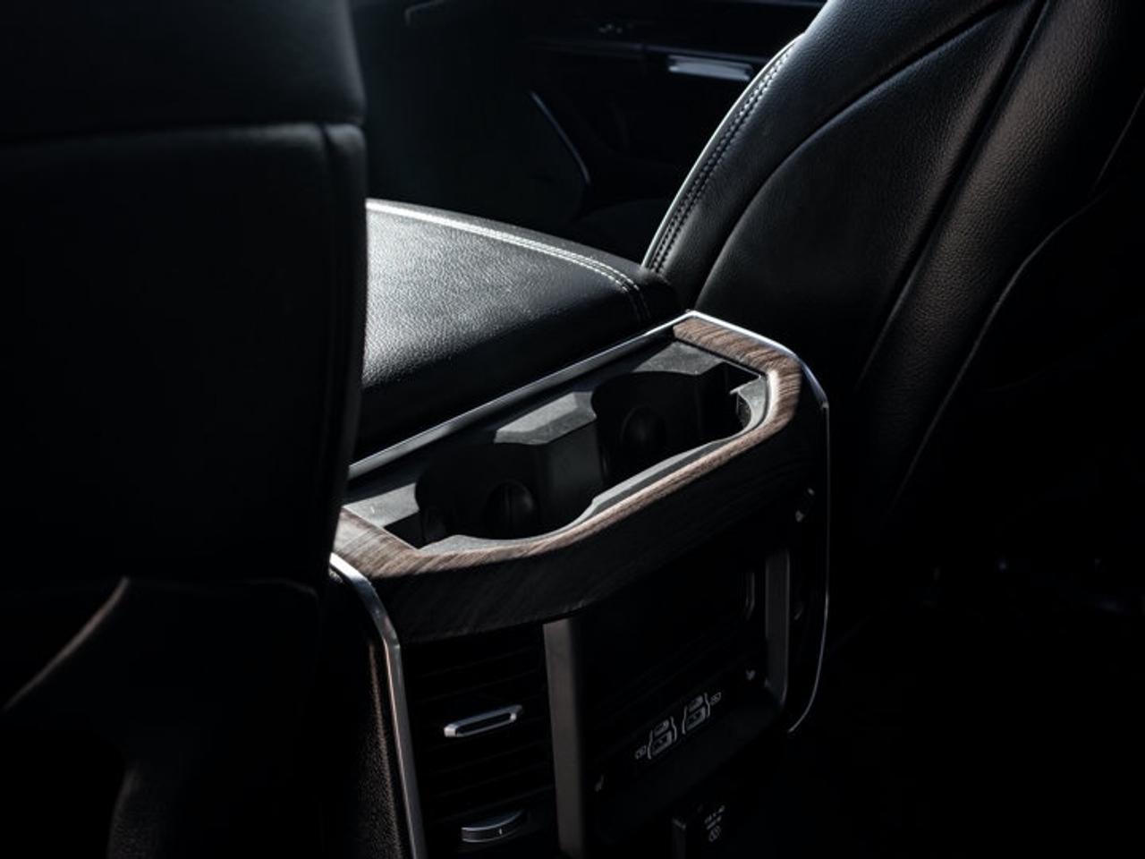 2025 RAM 1500 Laramie Photo