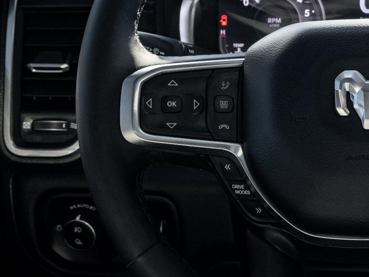 2025 RAM 1500 Laramie Photo