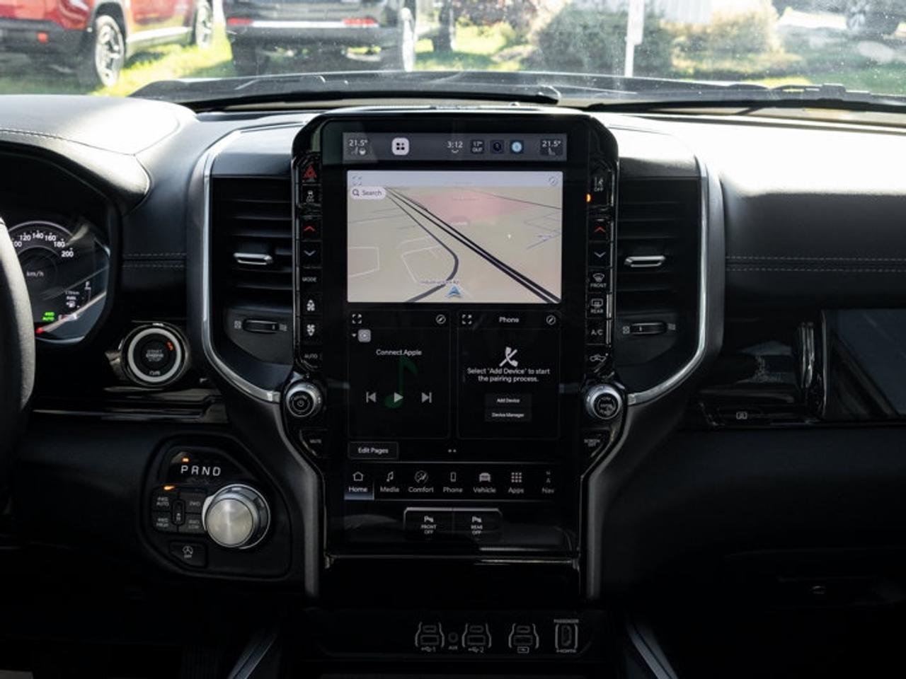 2025 RAM 1500 Laramie Photo