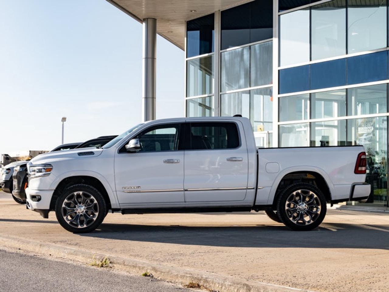 2022 RAM 1500 Limited Photo