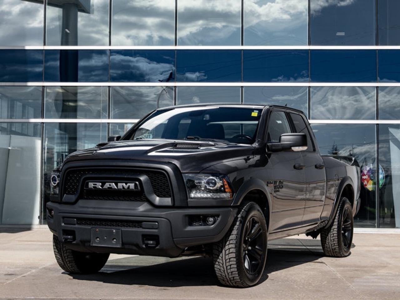 2022 RAM 1500 Classic WARLOCK Photo1