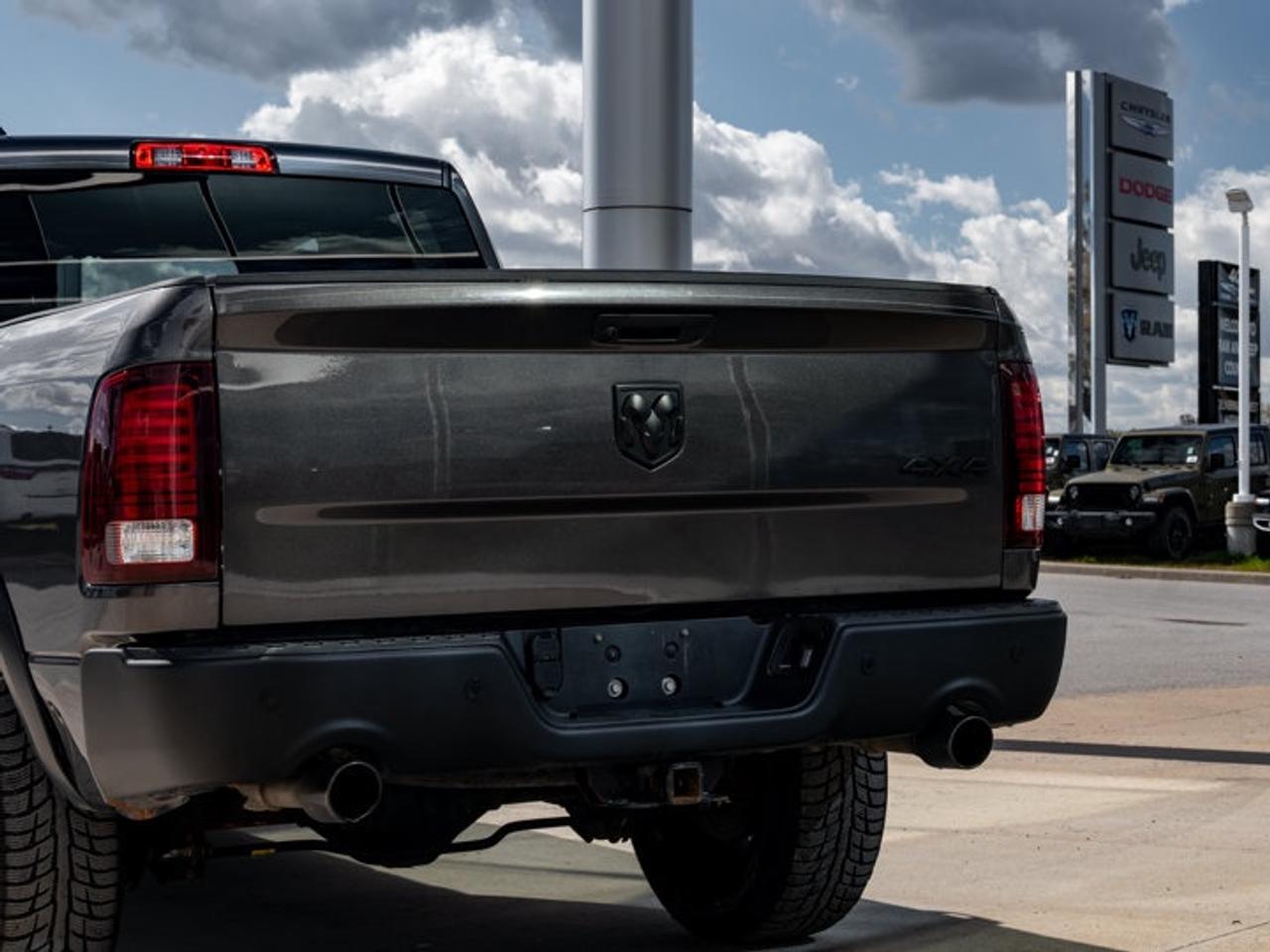 2022 RAM 1500 Classic WARLOCK Photo